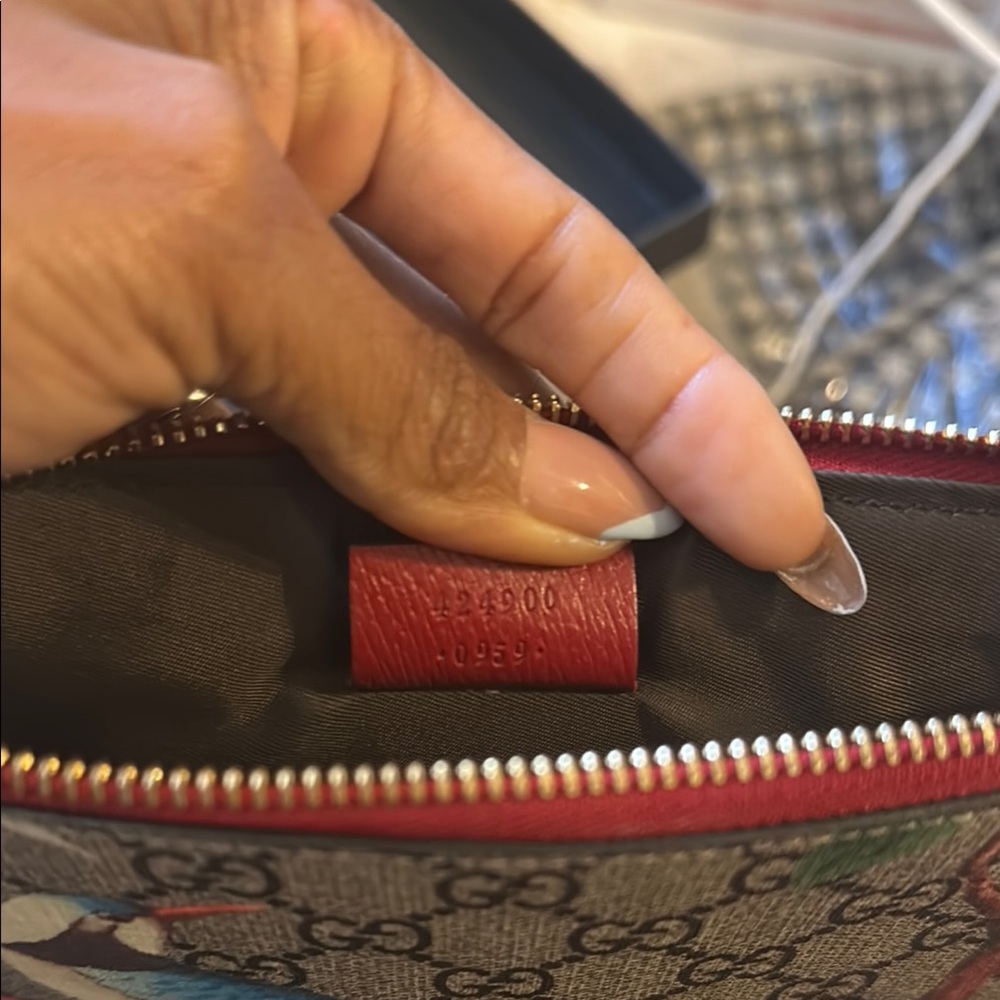 Gucci Decorative Box with Floral and Bird Design - Picture 4 of 5